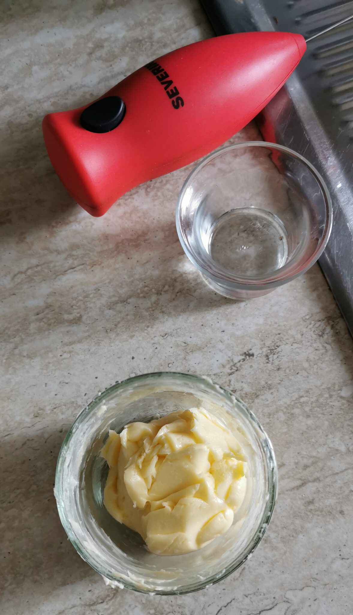 Selbstgemachte Butter – Kochlaboratorium Selbstgemachte Butter – Kochlaboratorium