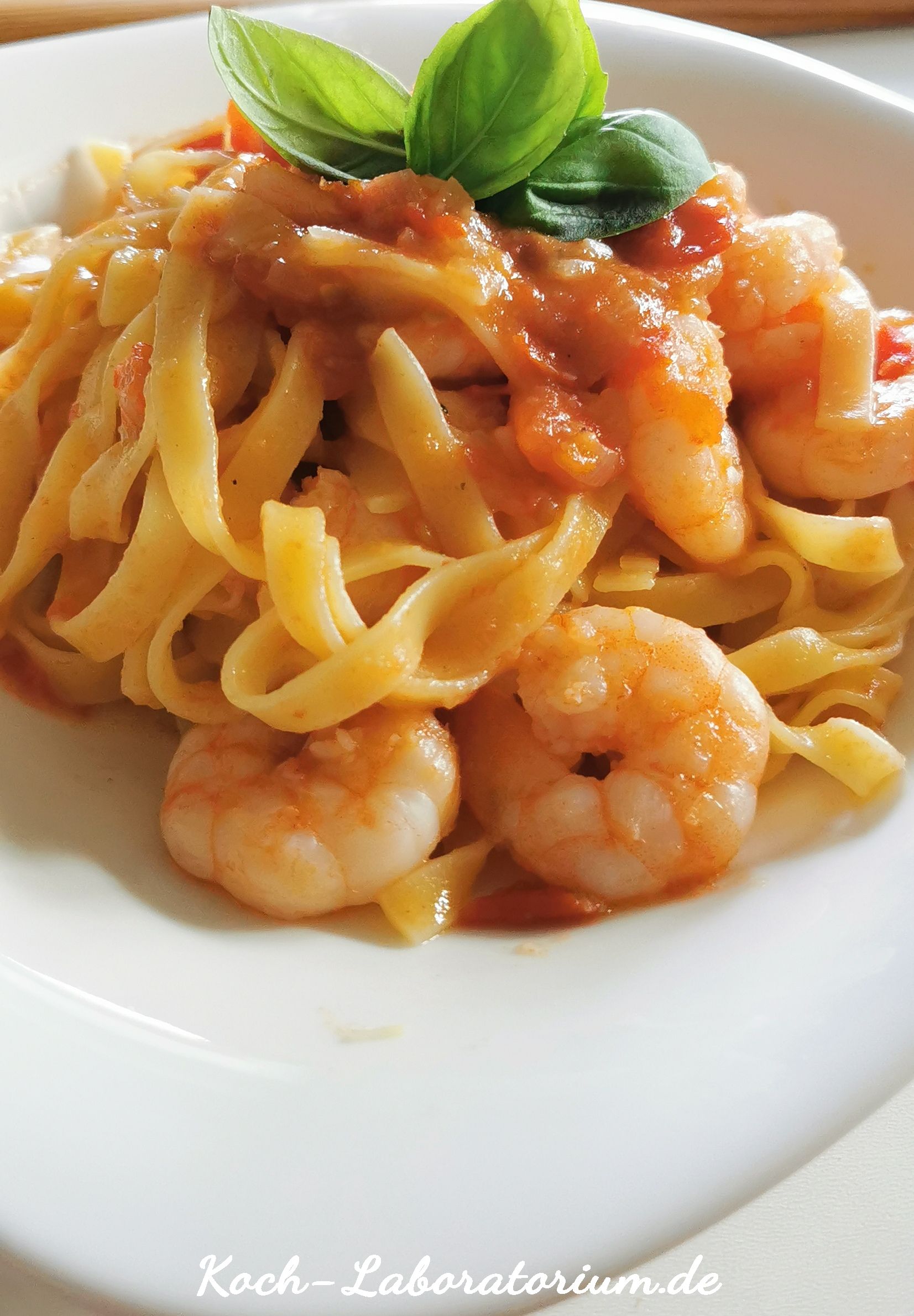 Tagliatelle Mit Scampi In Tomatenso E Kochlaboratorium