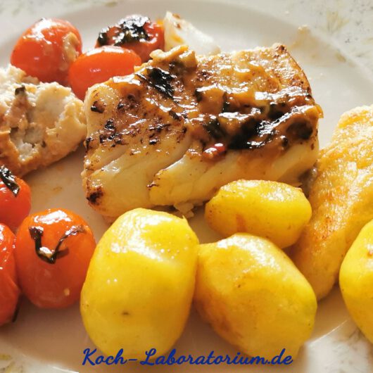 Doradenfilets mit Tomatensauce – Kochlaboratorium